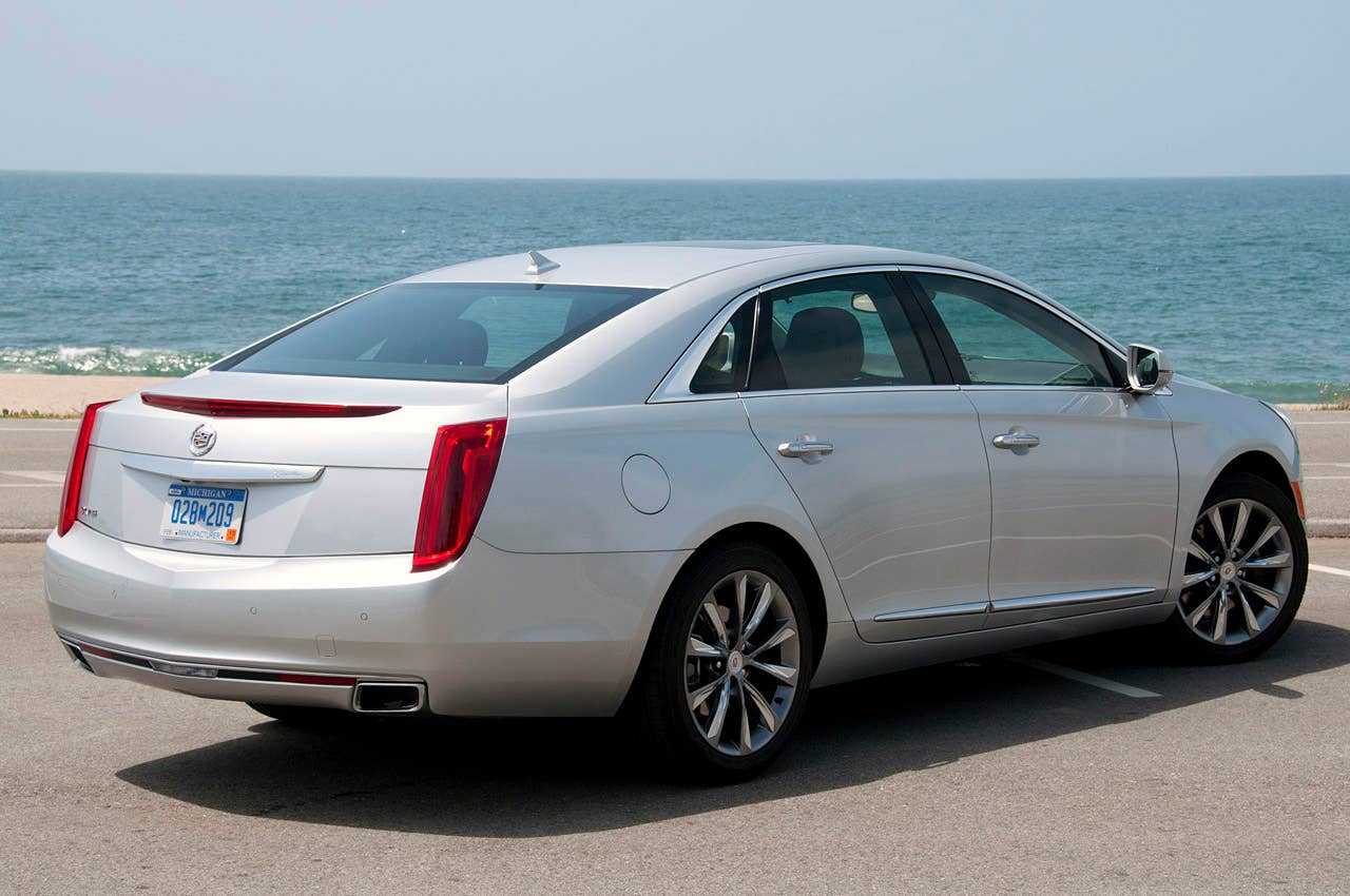 2013 Cadillac XTS rear 3/4 view