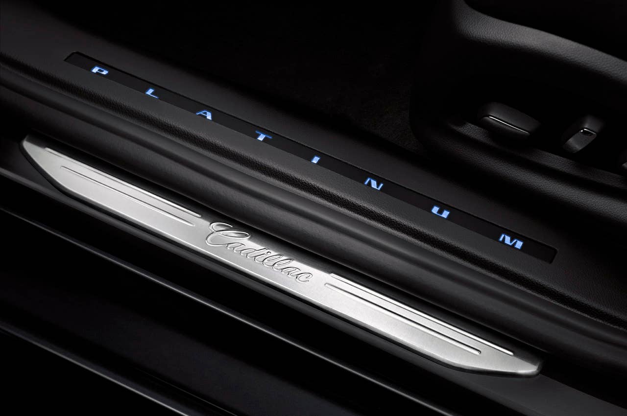 2013 Cadillac XTS sill plate