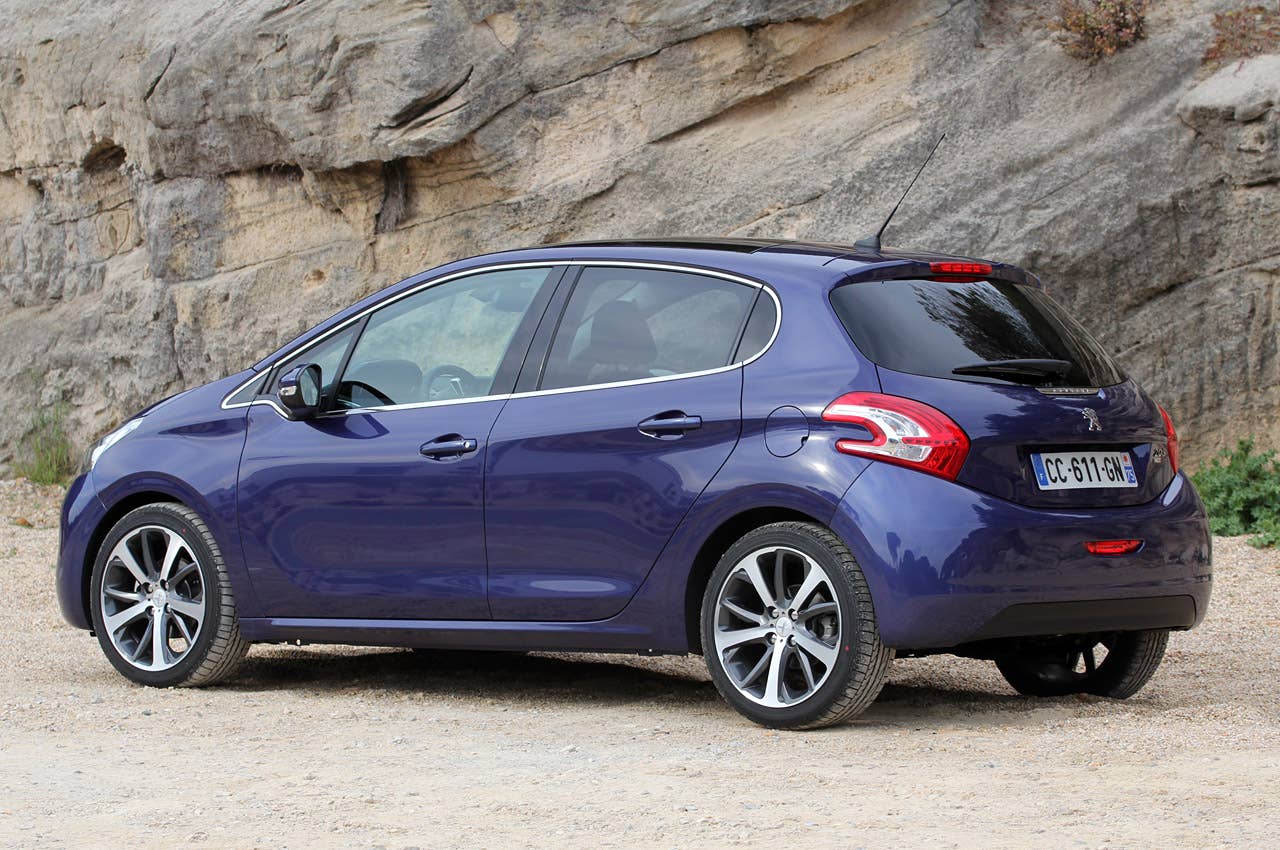 2012 Peugeot 208 rear 3/4 view