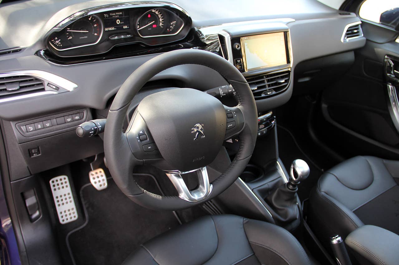 2012 Peugeot 208 interior