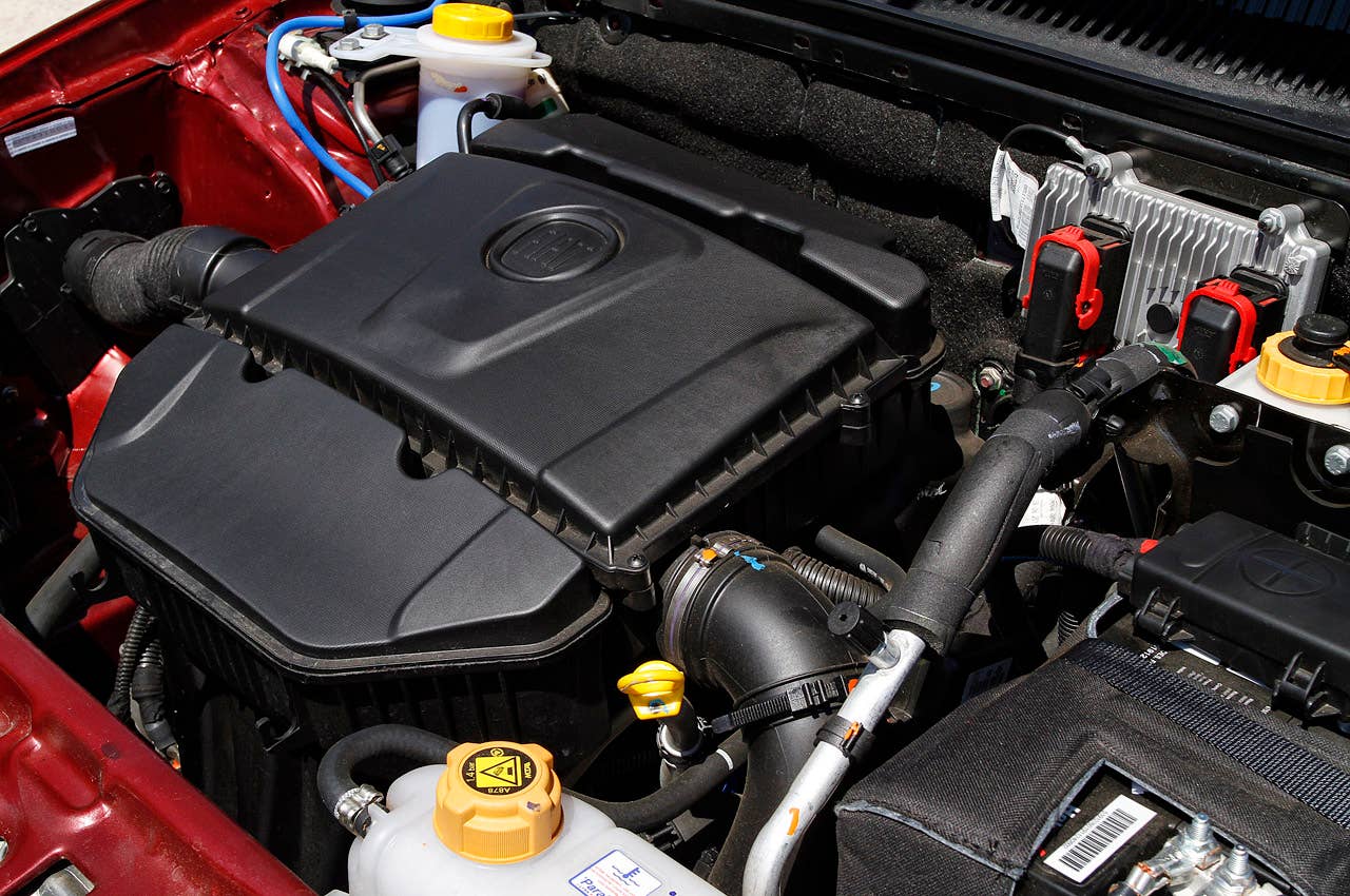 2013 Fiat Strada engine