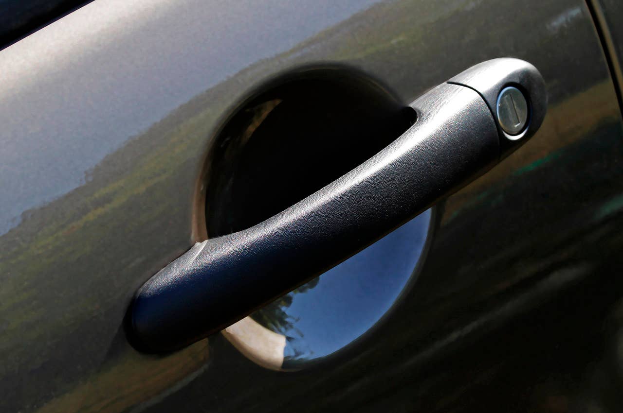 2013 Fiat Strada rear detail
