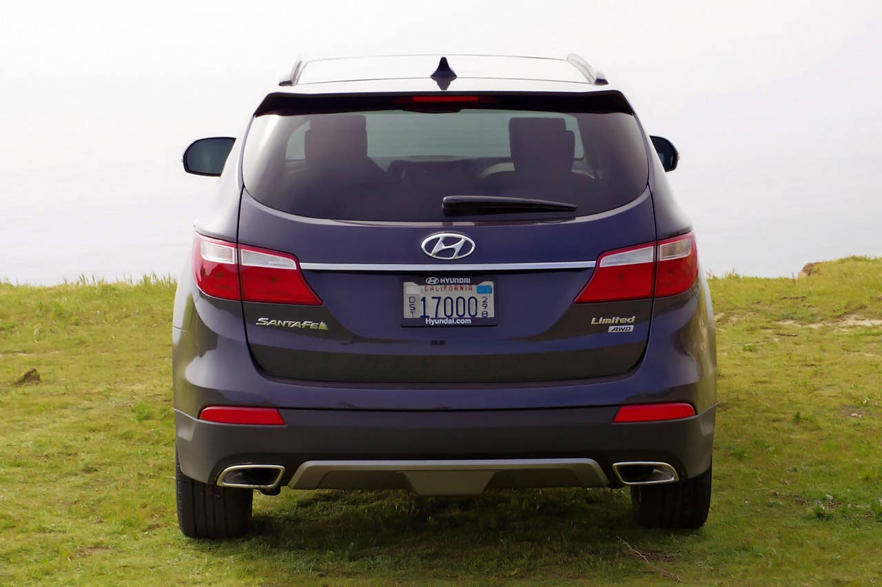 2013 Hyundai Sante Fe rear view