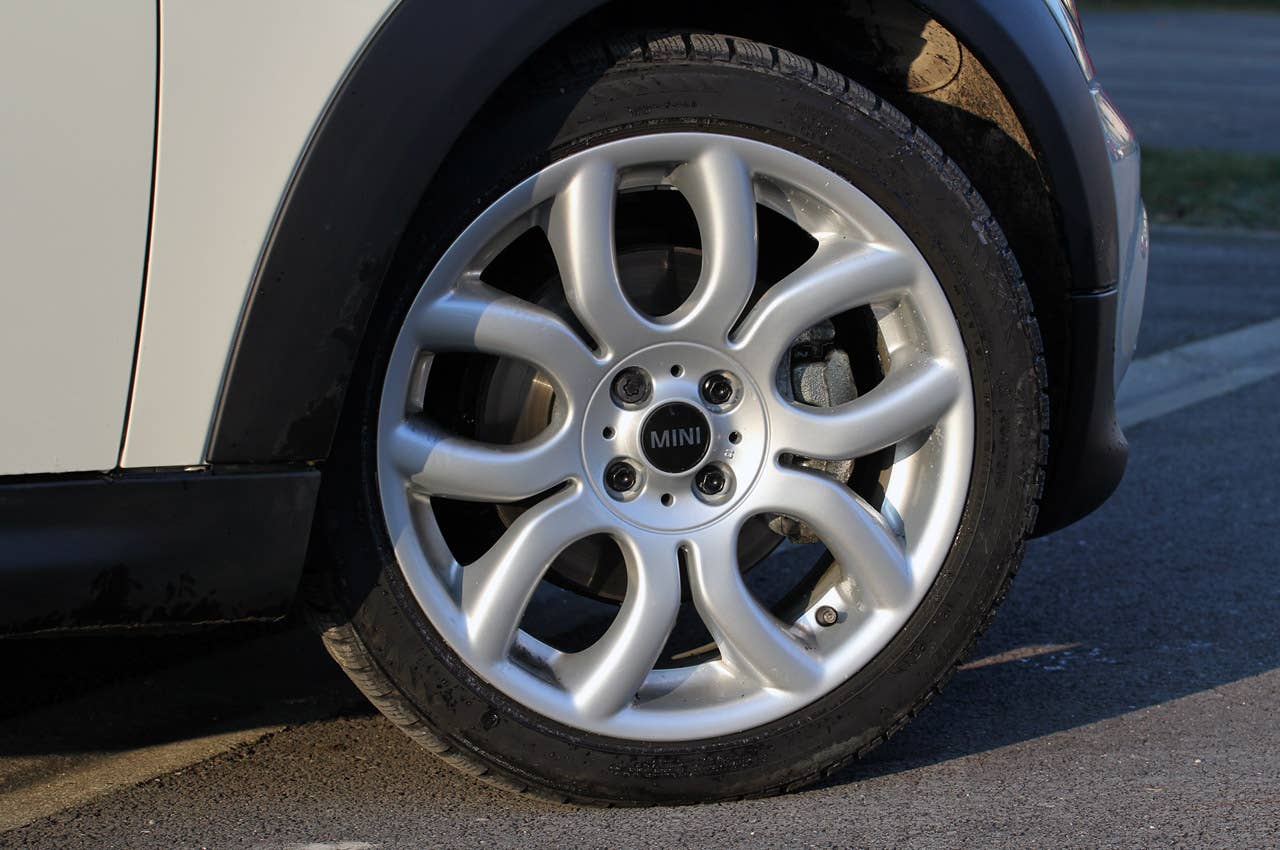 2014 Mini Cooper Clubvan wheel