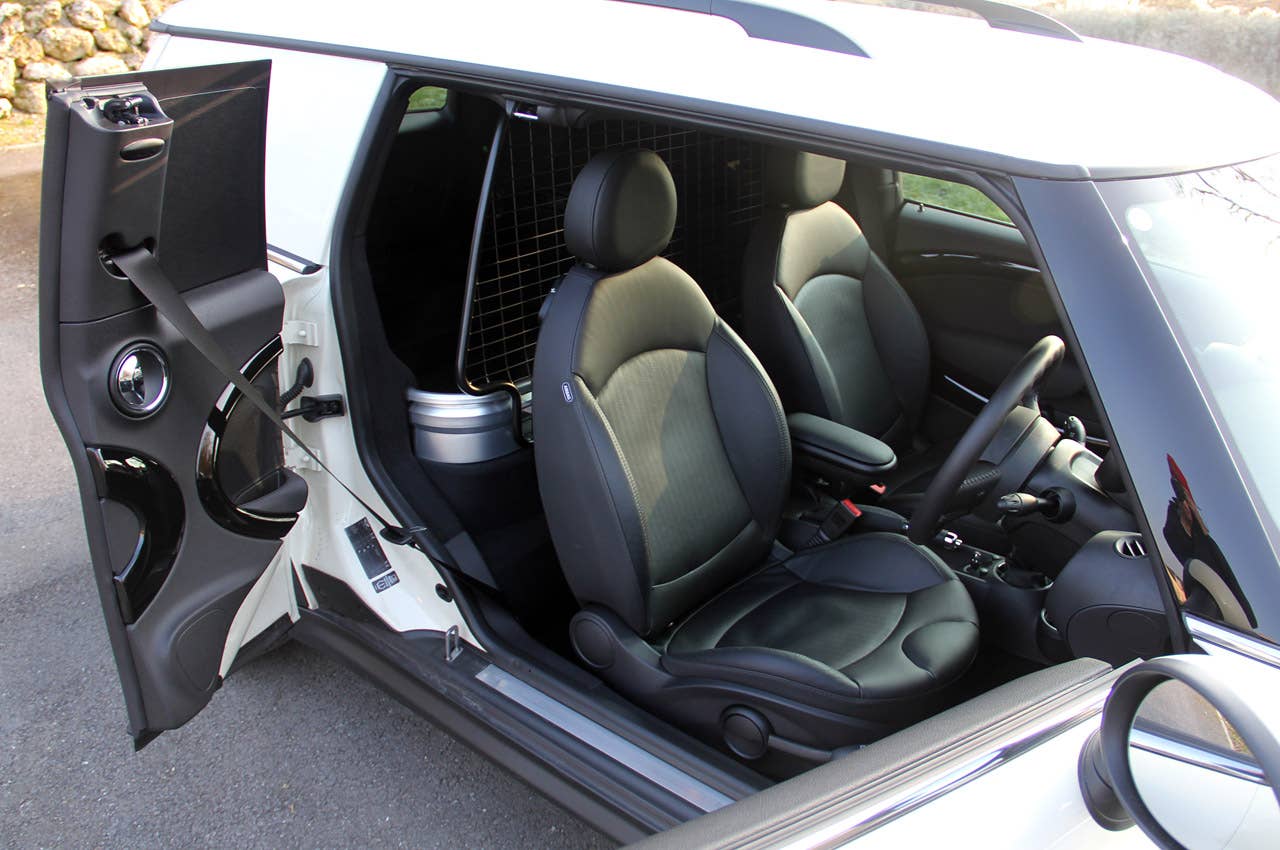 2014 Mini Cooper Clubvan front seats