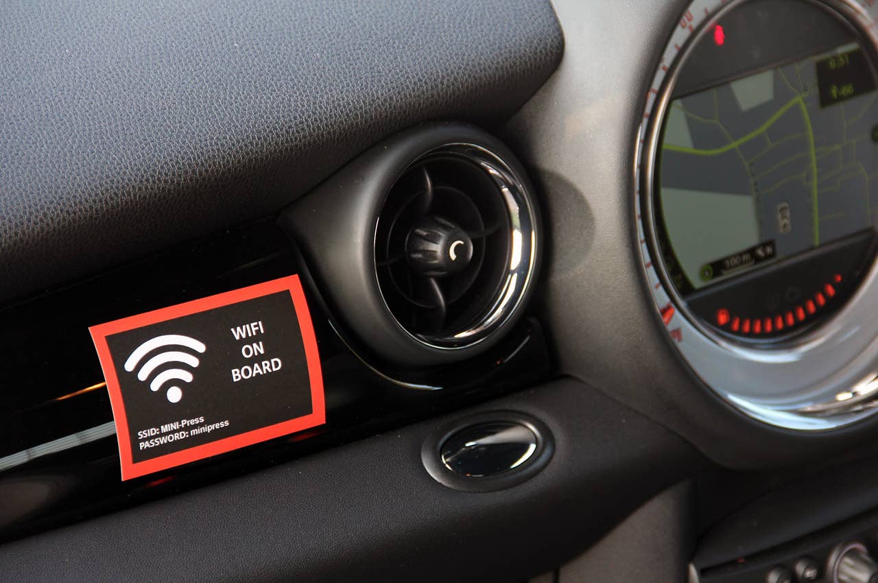 2014 Mini Cooper Clubvan dash vent