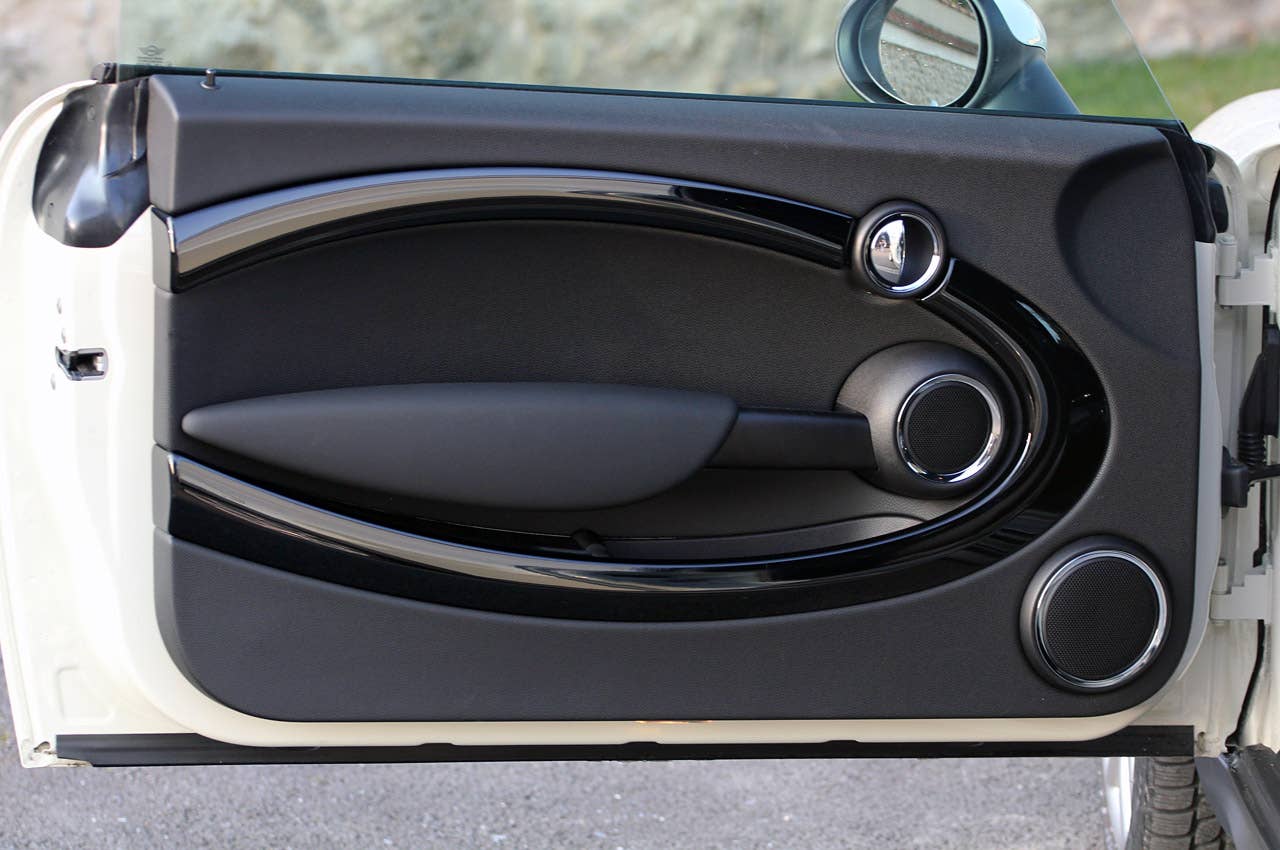 2014 Mini Cooper Clubvan door