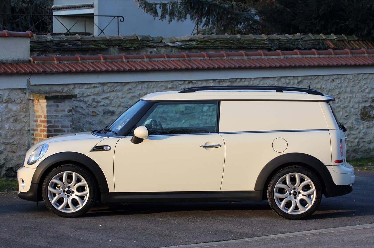 2014 Mini Cooper Clubvan side view