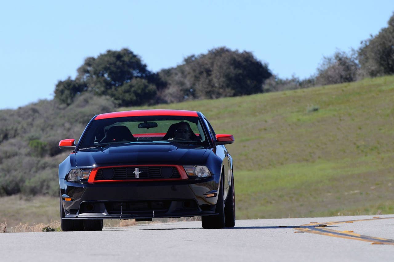2012 Ford Mustang Boss 302 Laguna Seca driving