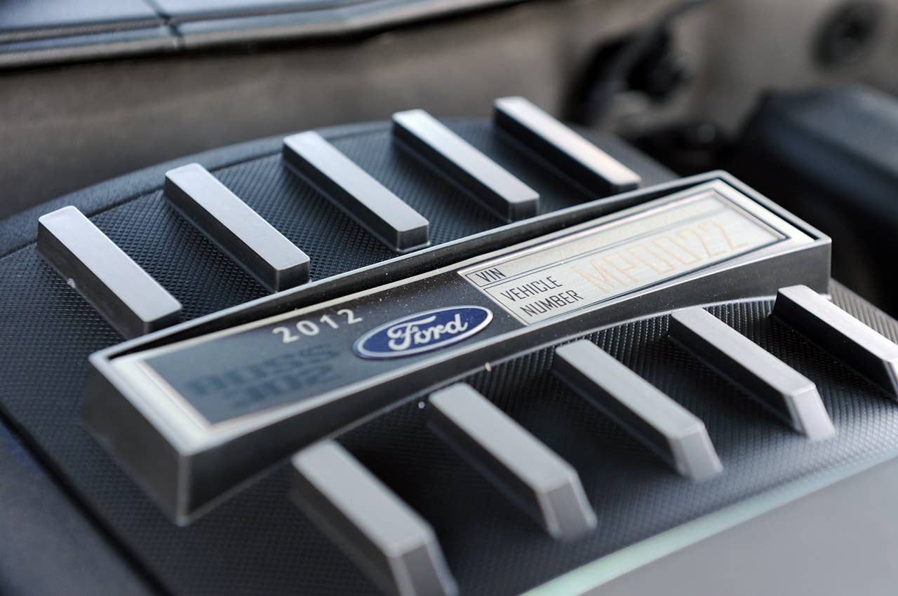 2012 Ford Mustang Boss 302 Laguna Seca engine detail