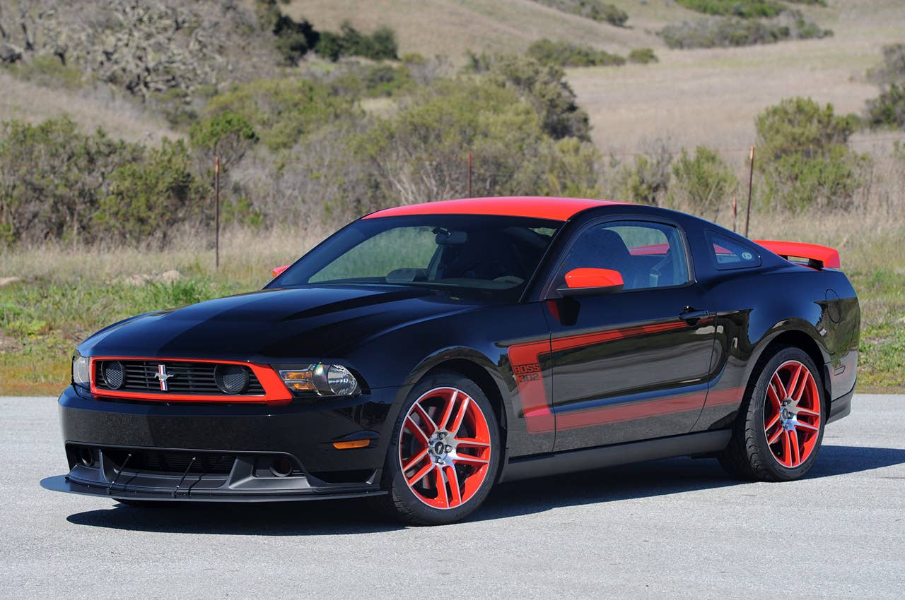 2012 Ford Mustang Boss 302 Laguna Seca front 3/4 view
