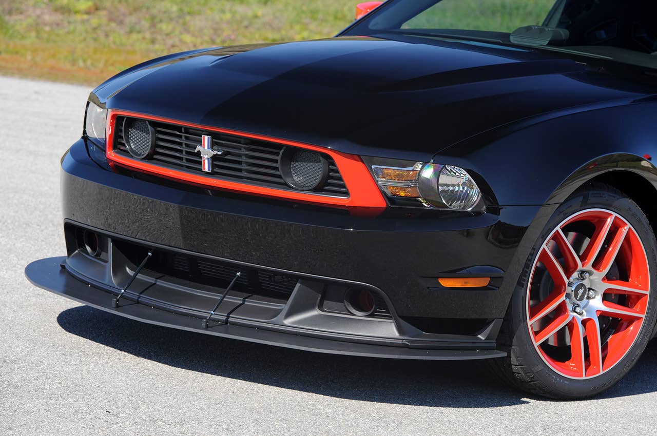 2012 Ford Mustang Boss 302 Laguna Seca front detail