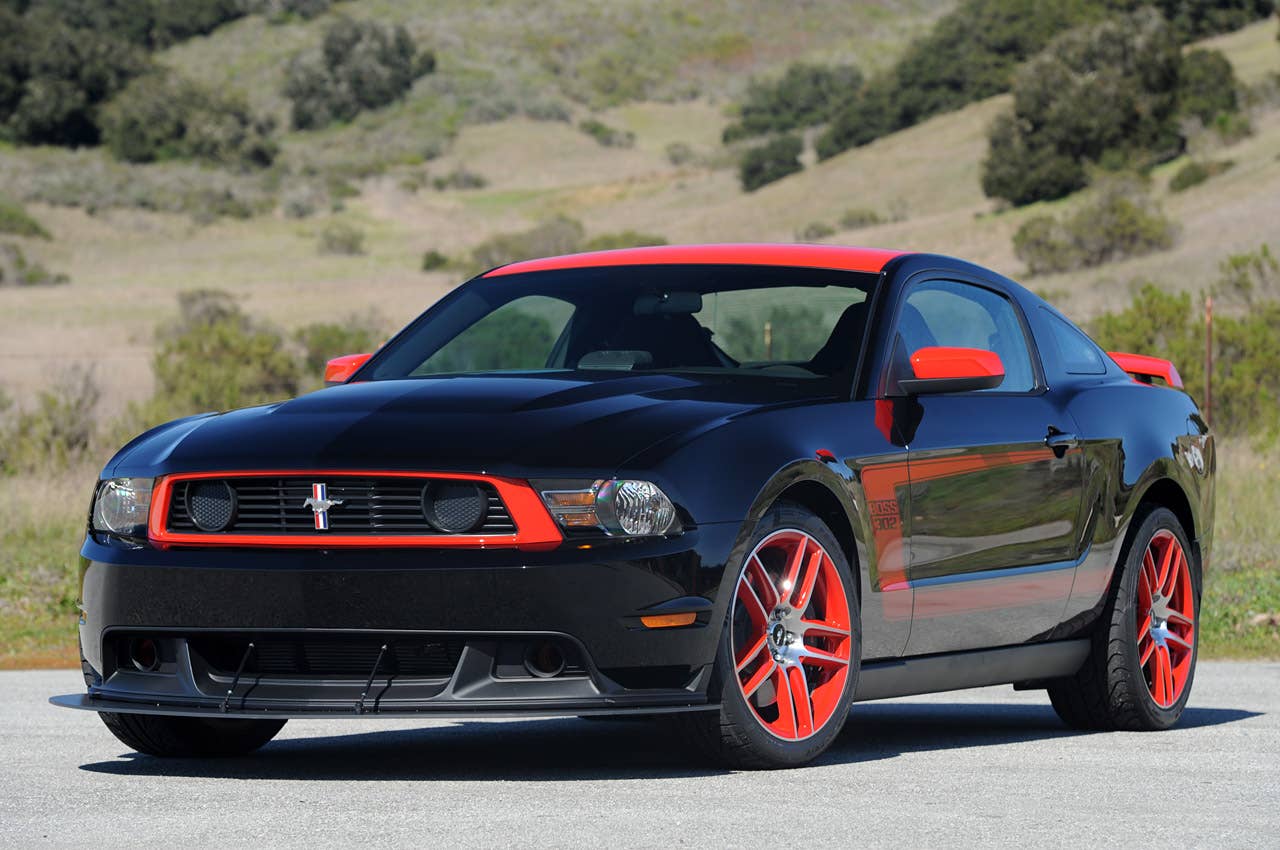 2012 Ford Mustang Boss 302 Laguna Seca front 3/4 view