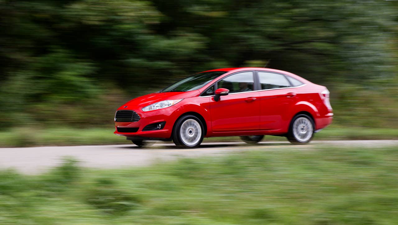 2013 Ford Fiesta sedan (global) driving