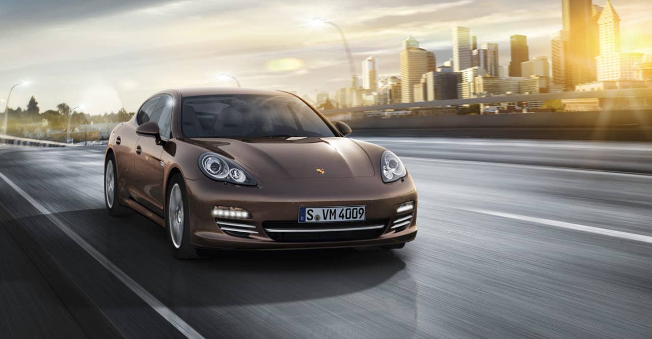 2013 Porsche Panamera Platinum Edition front 3/4 driving