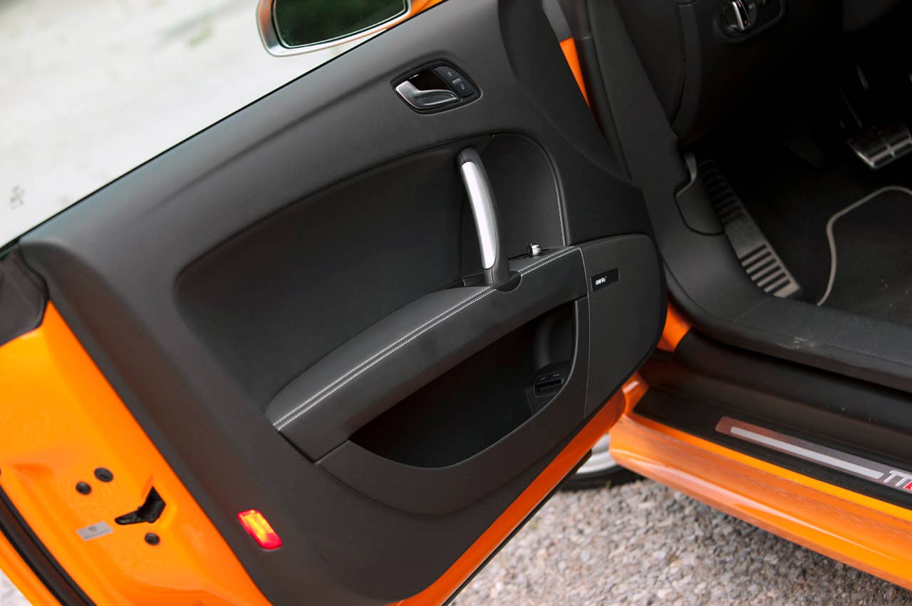 2012 Audi TTS door