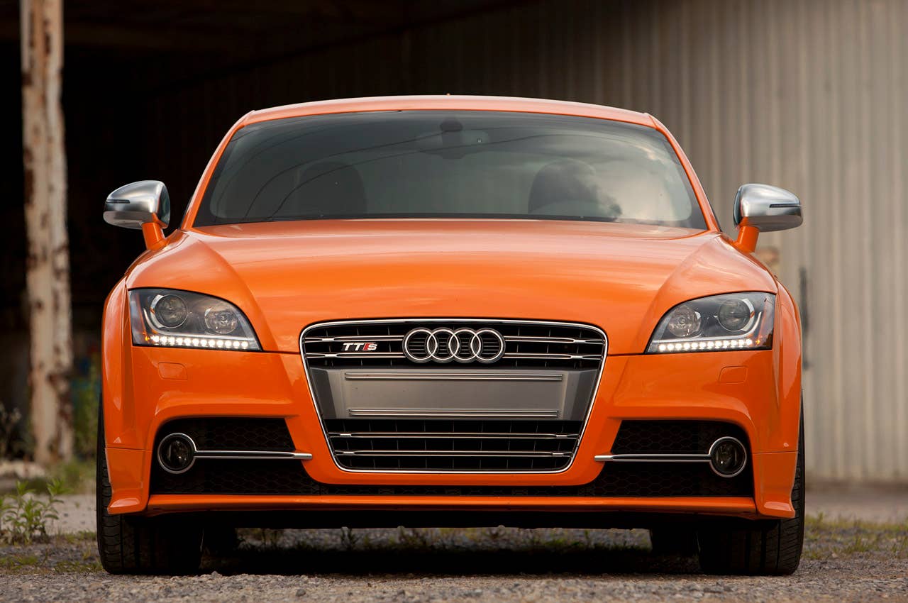 2012 Audi TTS front view
