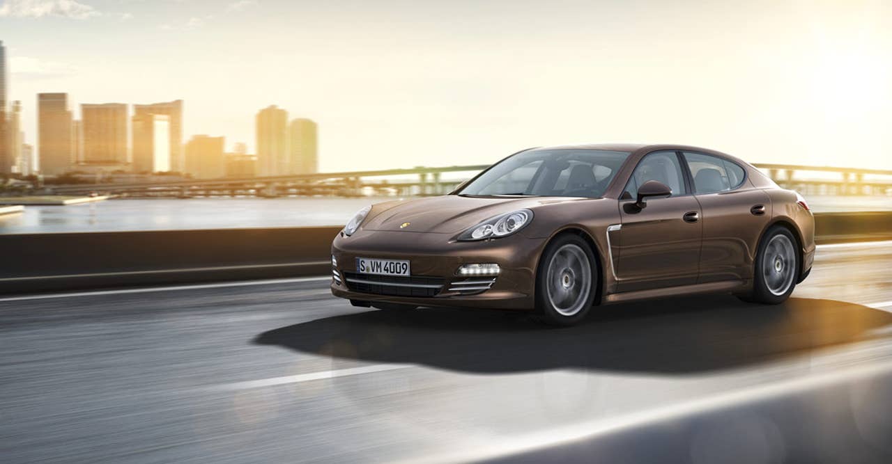 2013 Porsche Panamera Platinum Edition front 3/4 driving