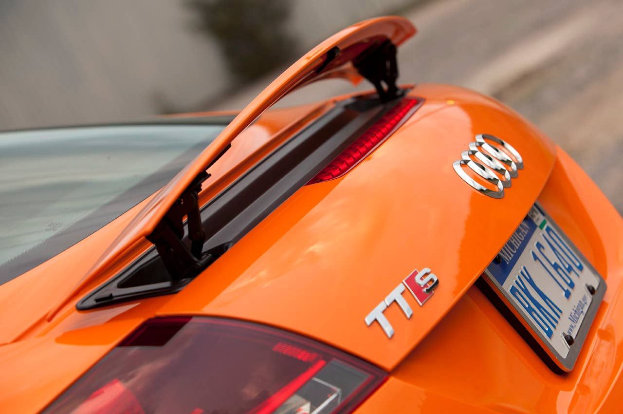2012 Audi TTS rear spoiler