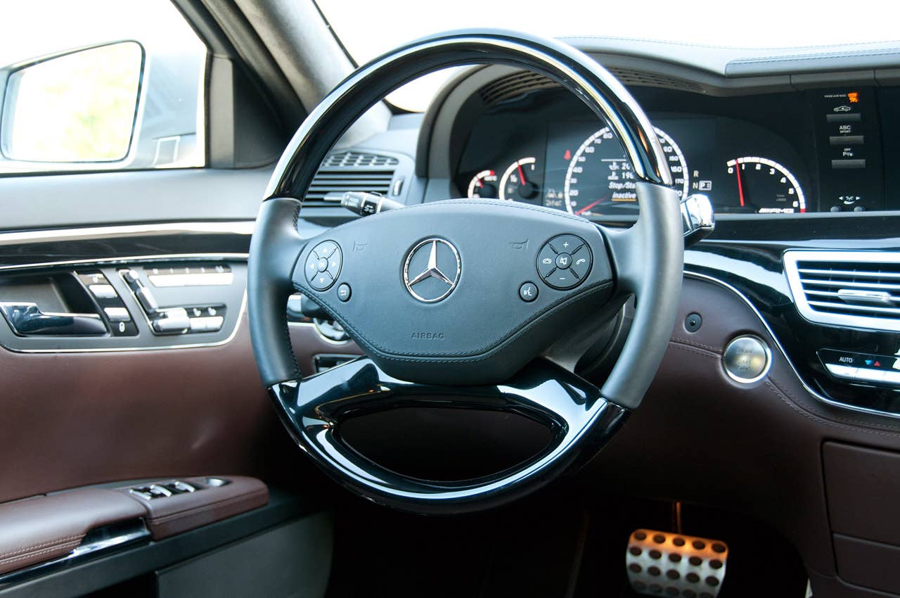 2012 Mercedes-Benz S63 AMG interior