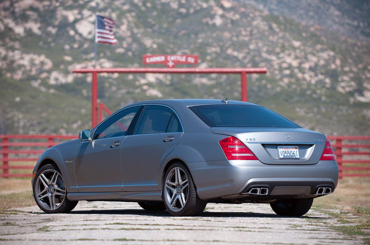 2012 Mercedes-Benz S63 AMG rear 3/4 view