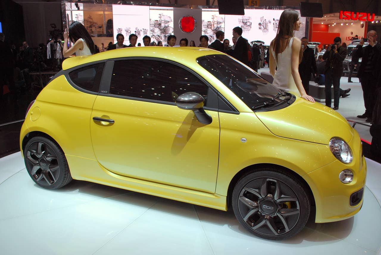 Fiat 500 Coupe Zagato concept: Geneva 2011