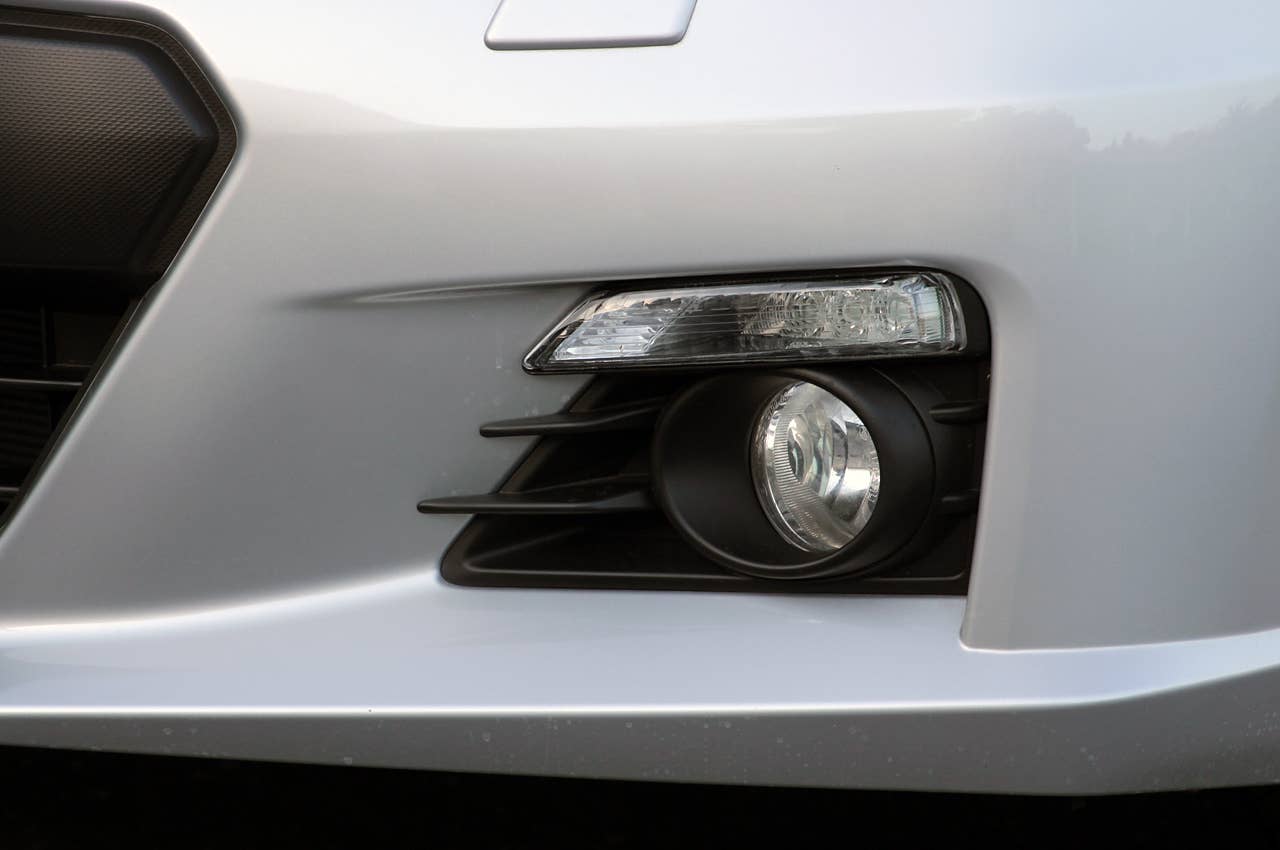 2013 Subaru BRZ fog light