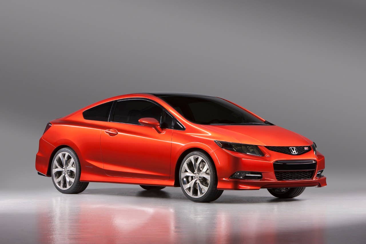 The Honda Civic Si Concept made its world debut at the 2011 North American International Auto Show (NAIAS) in Detroit on January 10, 2011. The exterior styling showcases the model's clean-yet-powerful lines with a steeply raked windshield, wide stance and pronounced character lines along the profile.