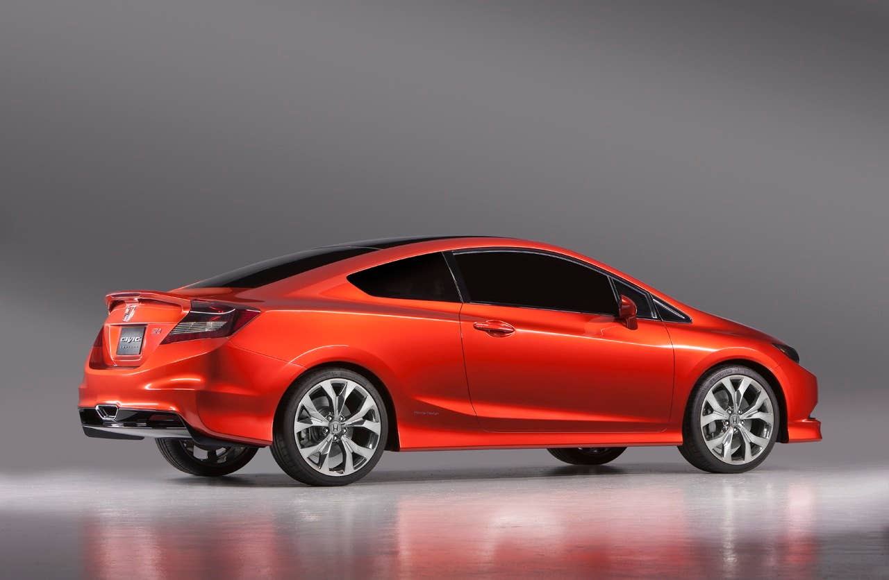 The Honda Civic Si Concept made its world debut at the 2011 North American International Auto Show (NAIAS) in Detroit on January 10, 2011. The exterior styling showcases the model's clean-yet-powerful lines with a steeply raked windshield, wide stance and pronounced character lines along the profile.