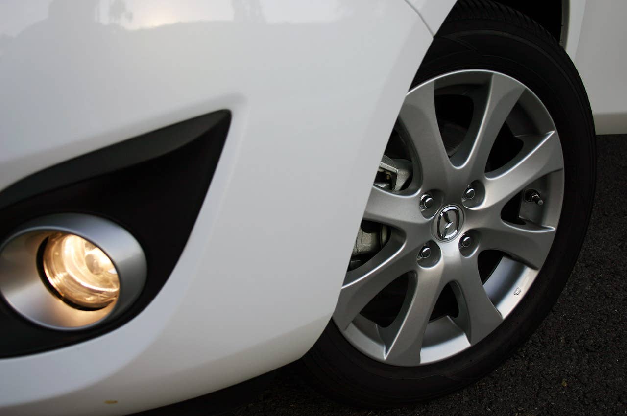 2011 Mazda2 front fascia