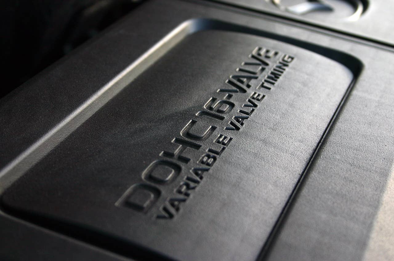 2011 Mazda2 engine detail