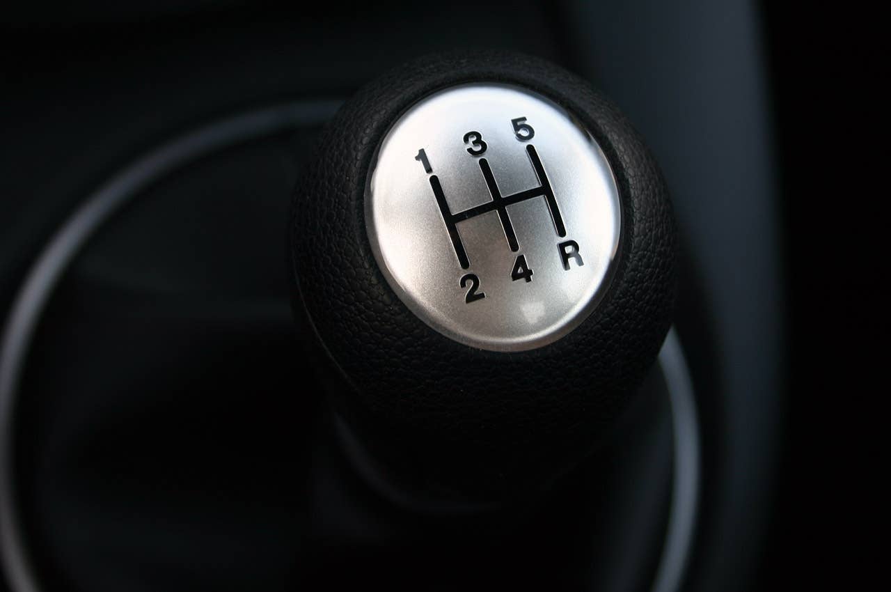 2011 Mazda2 shifter