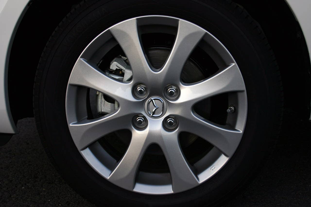 2011 Mazda2 wheel