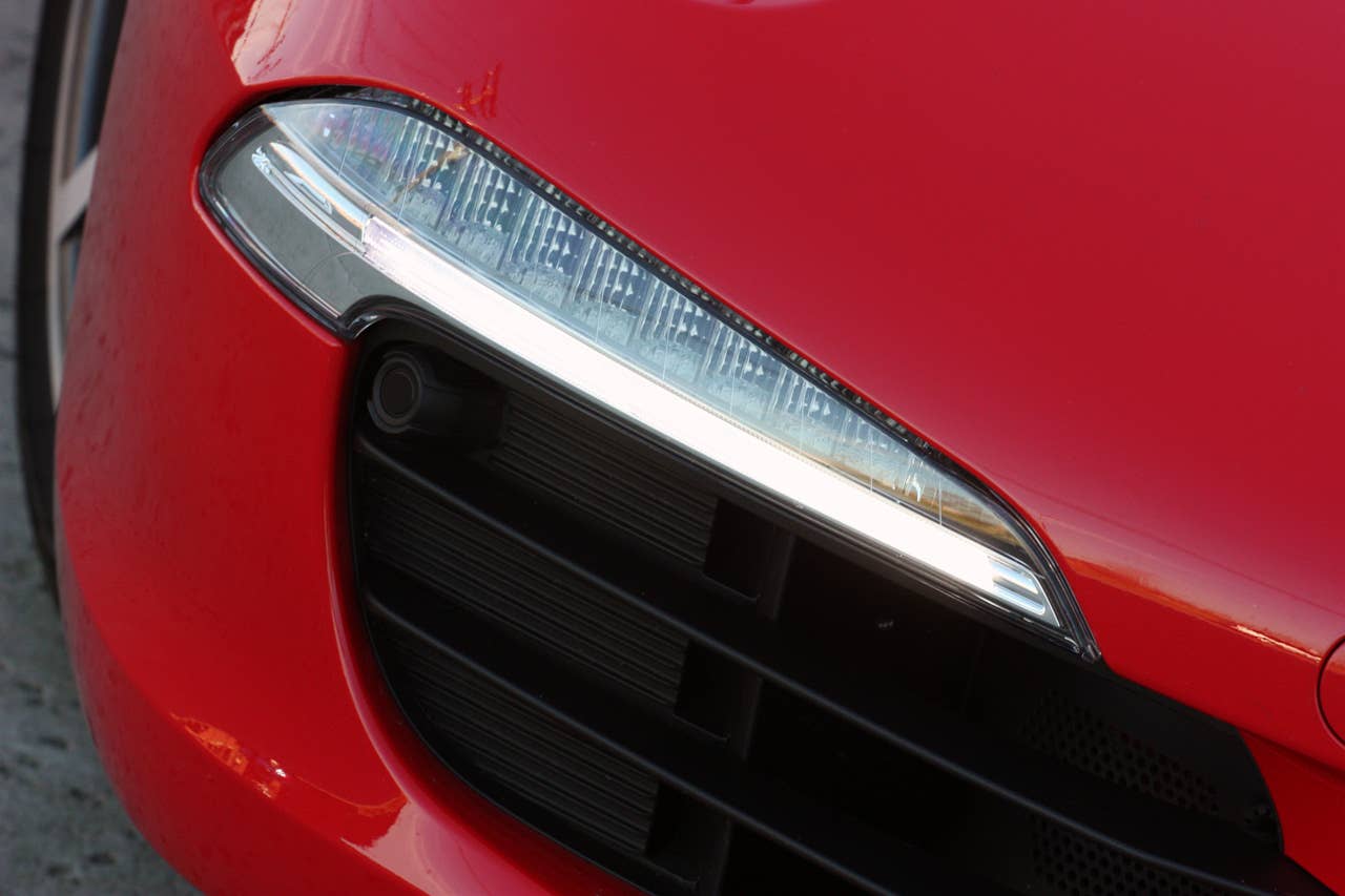2012 Porsche 911 Carrera Cabriolet LED running lamp