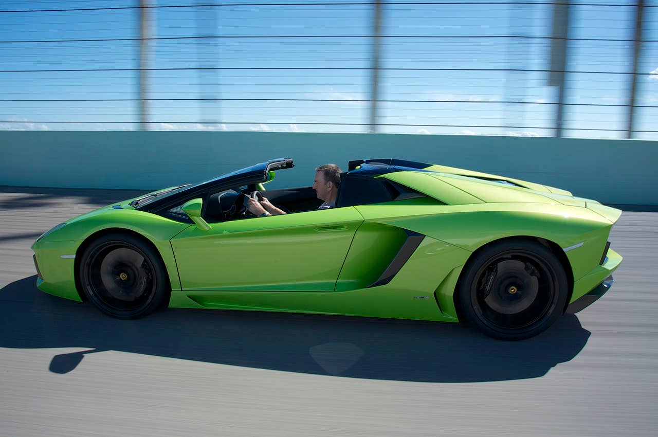 2013 Lamborghini Aventador LP 700-4 Roadster driving