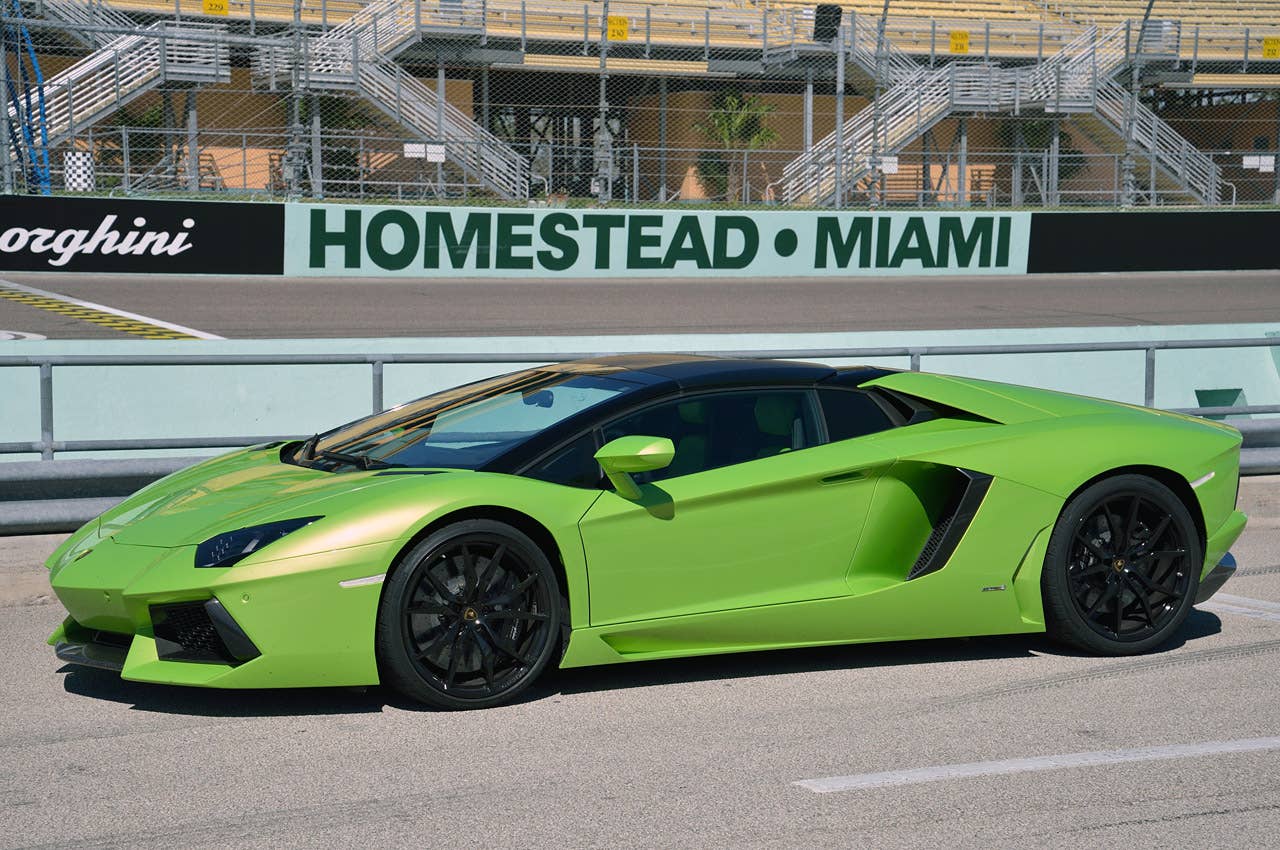 2013 Lamborghini Aventador LP 700-4 Roadster front 3/4 view