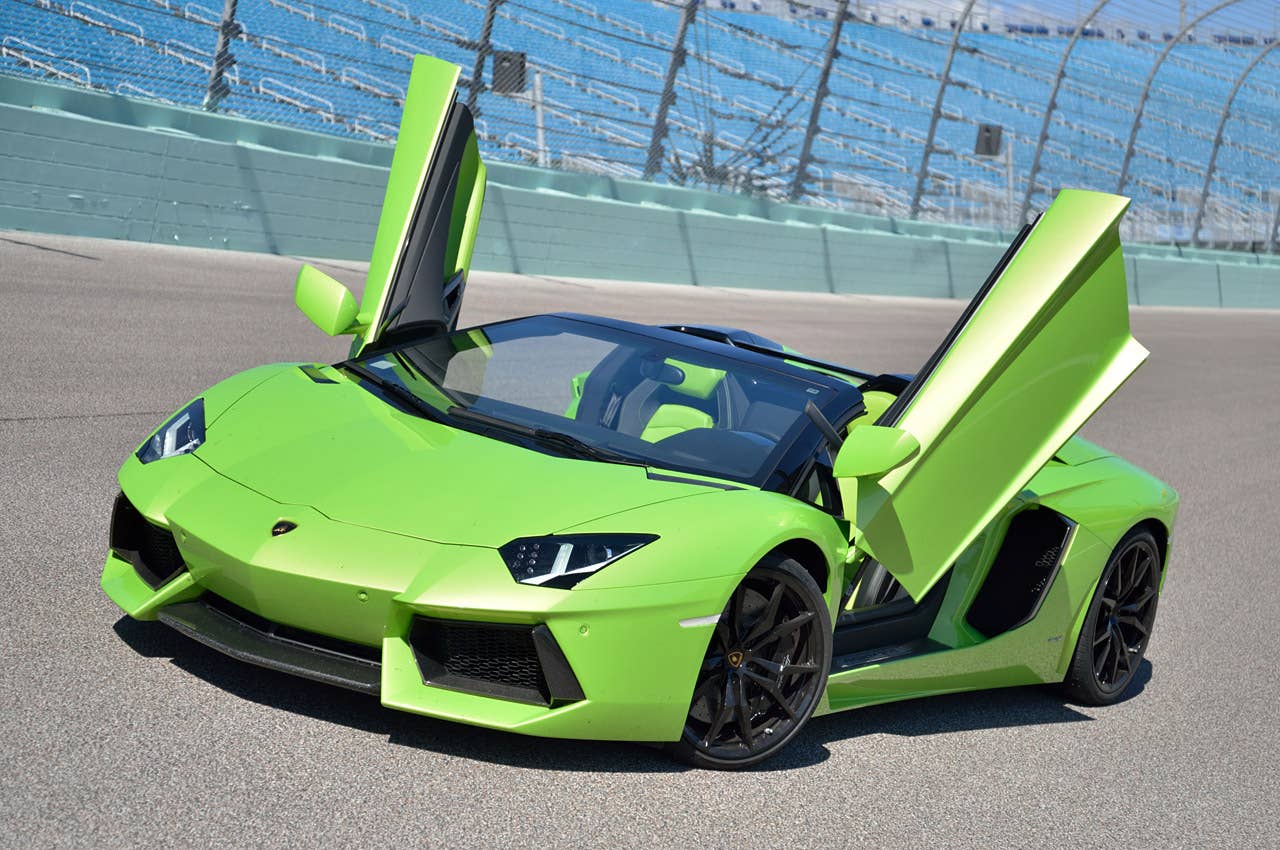 2013 Lamborghini Aventador LP 700-4 Roadster front 3/4 view