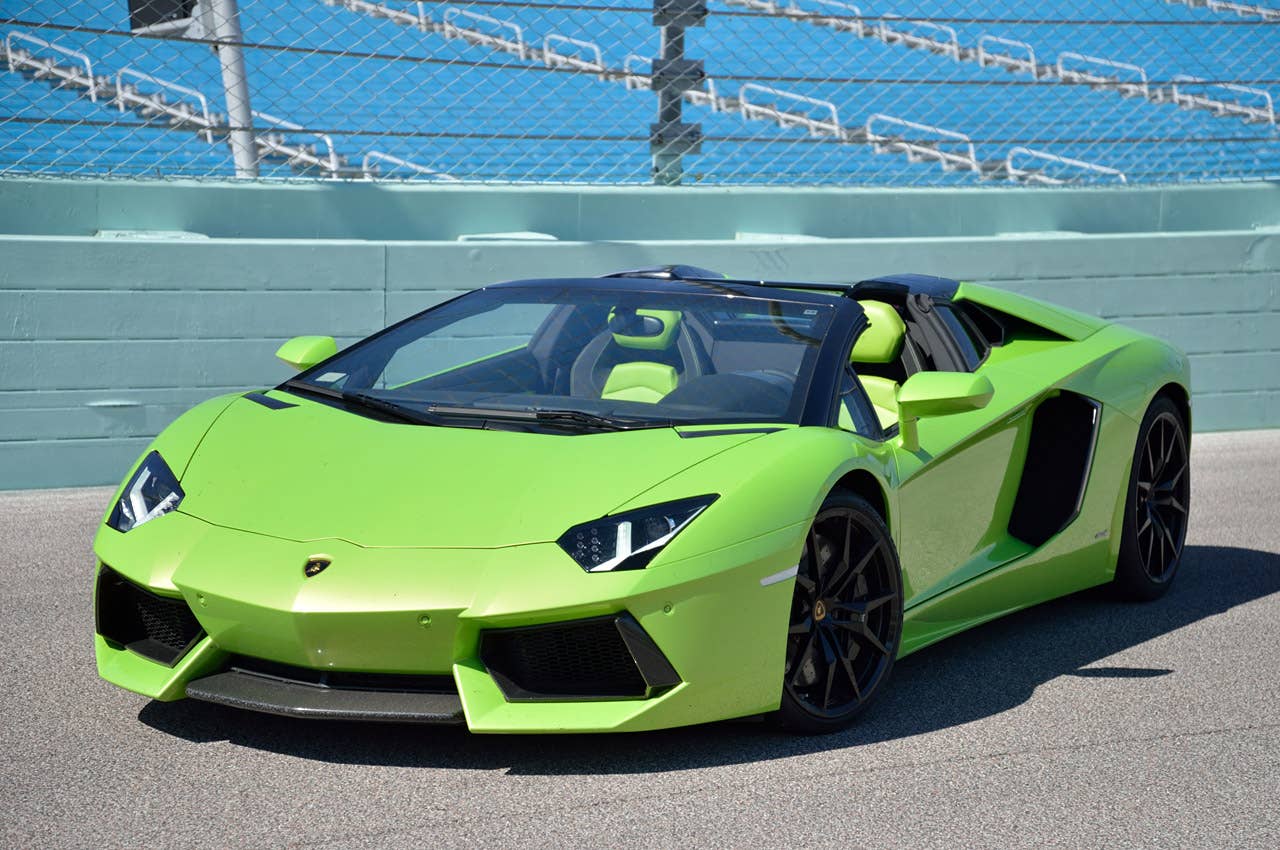 2013 Lamborghini Aventador LP 700-4 Roadster front 3/4 view
