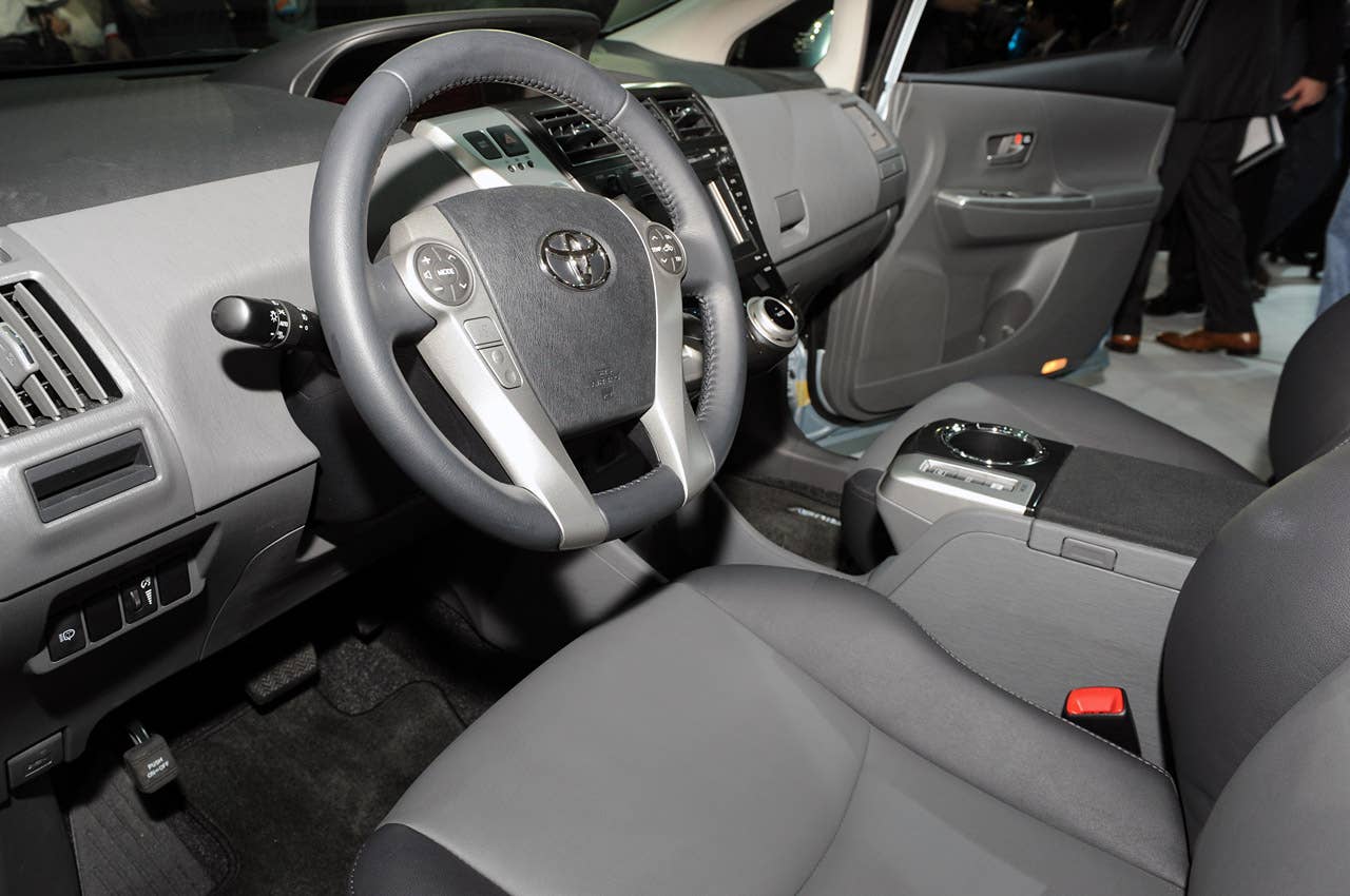 2012 Toyota Prius V