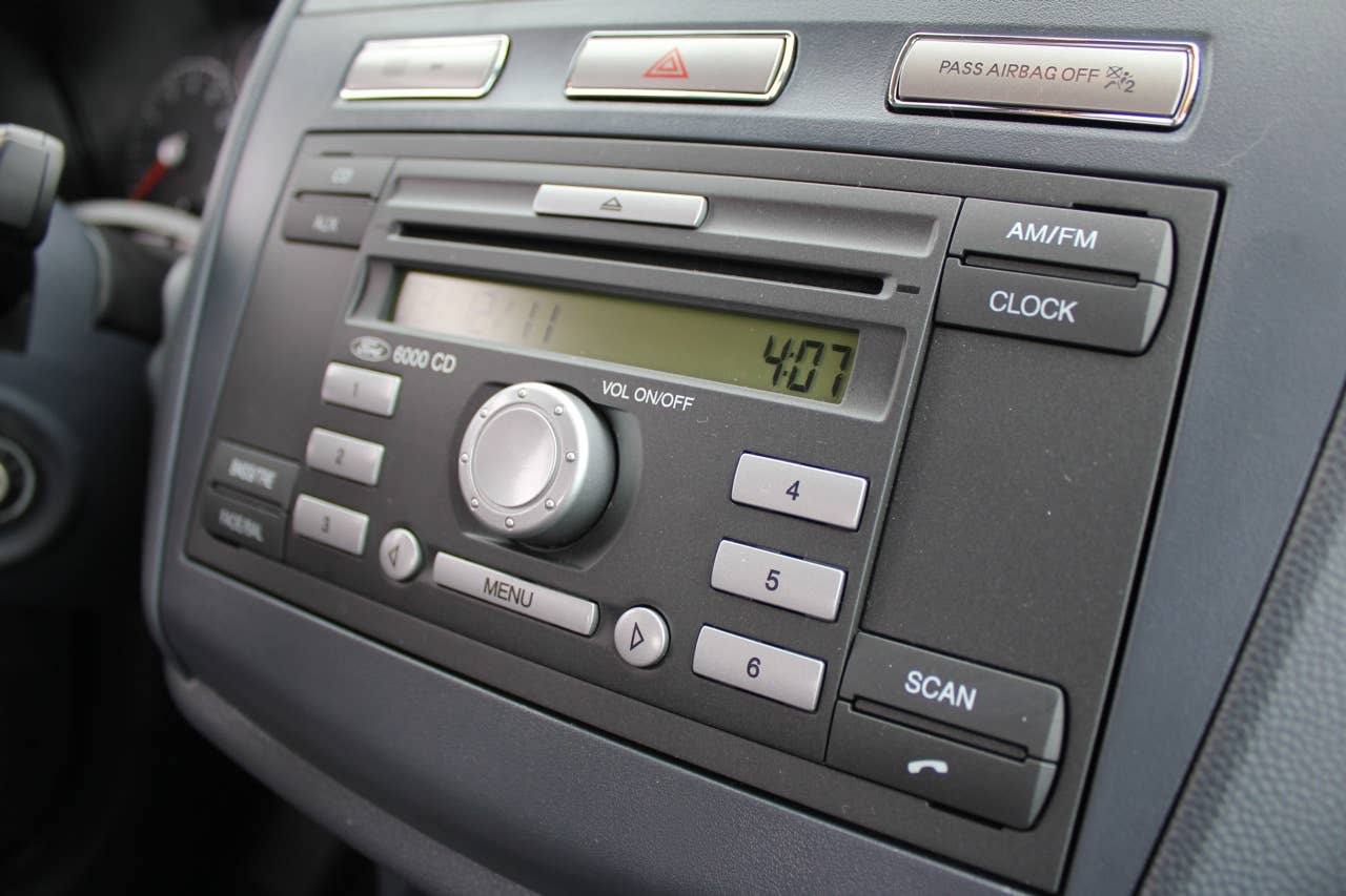 2011 Ford Transit Connect XLT audio system