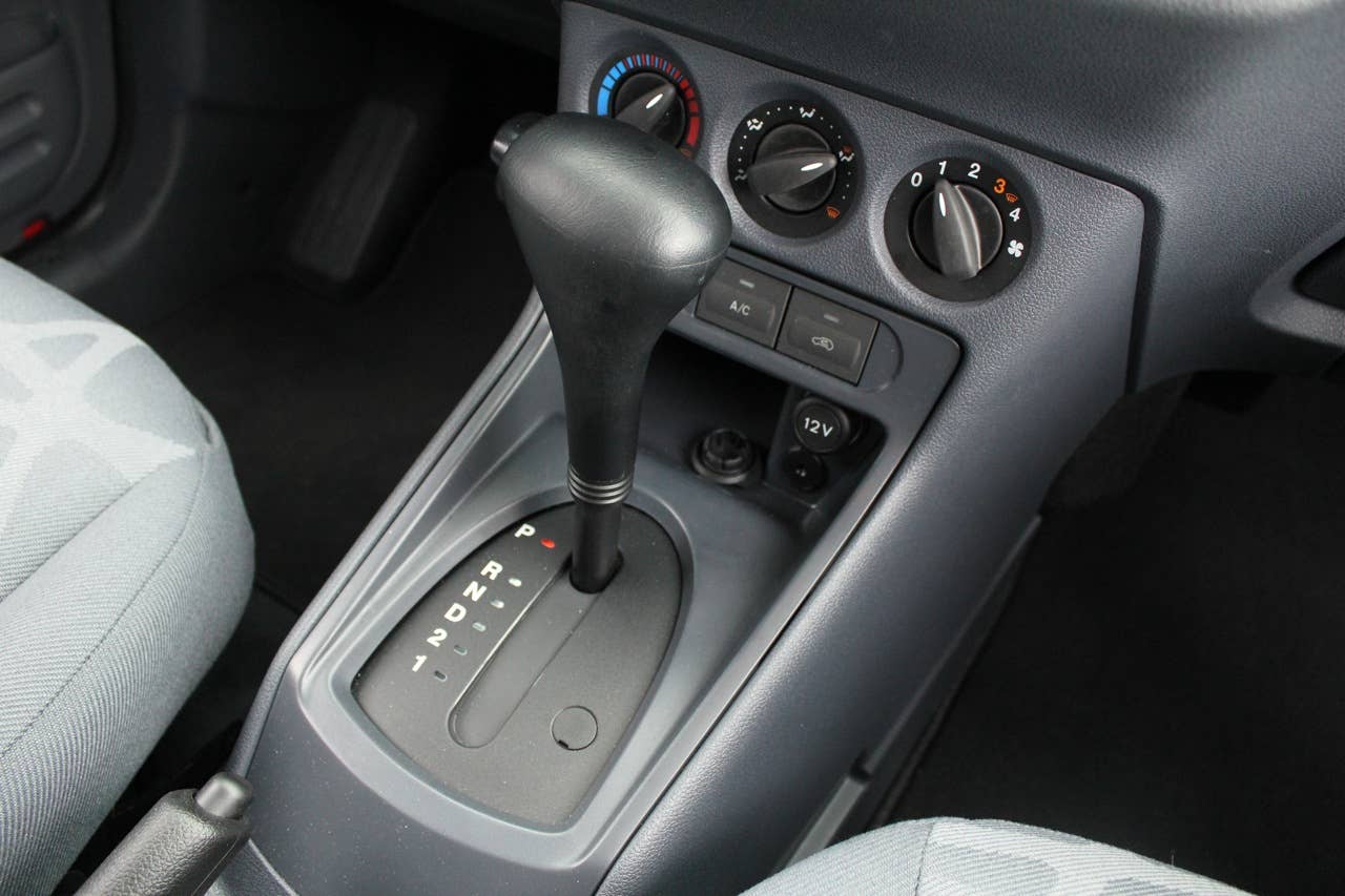 2011 Ford Transit Connect XLT shifter