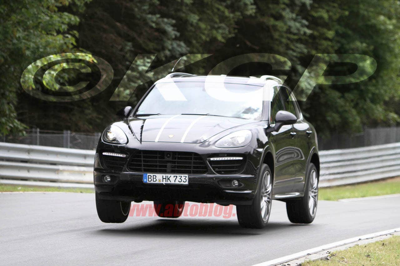 Porsche Cayenne at Flugplatz