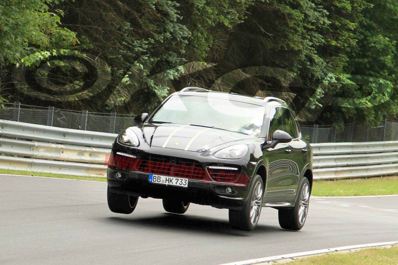 Porsche Cayenne at Flugplatz