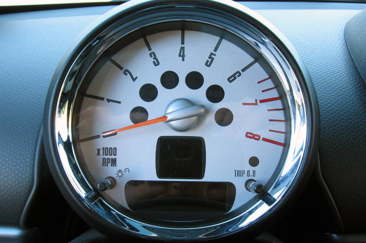 2011 Mini Cooper S Countryman All4 tachometer