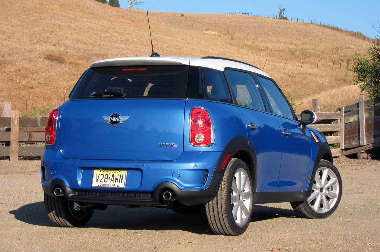 2011 Mini Cooper S Countryman All4 rear 3/4 view