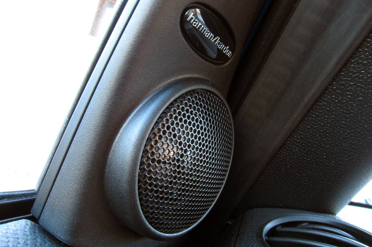 2011 Mini Cooper S Countryman All4 door speaker