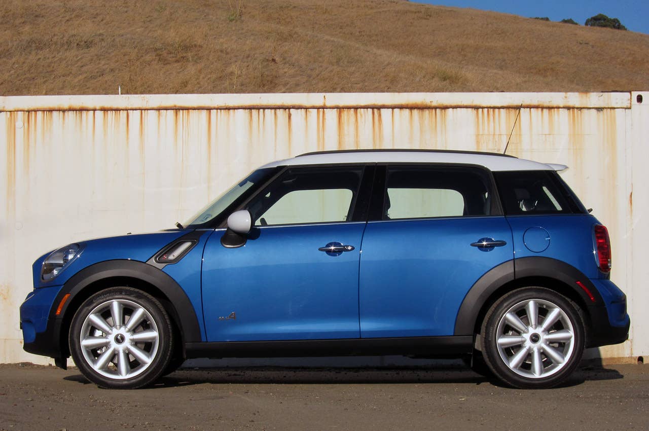 2011 Mini Cooper S Countryman All4 side view