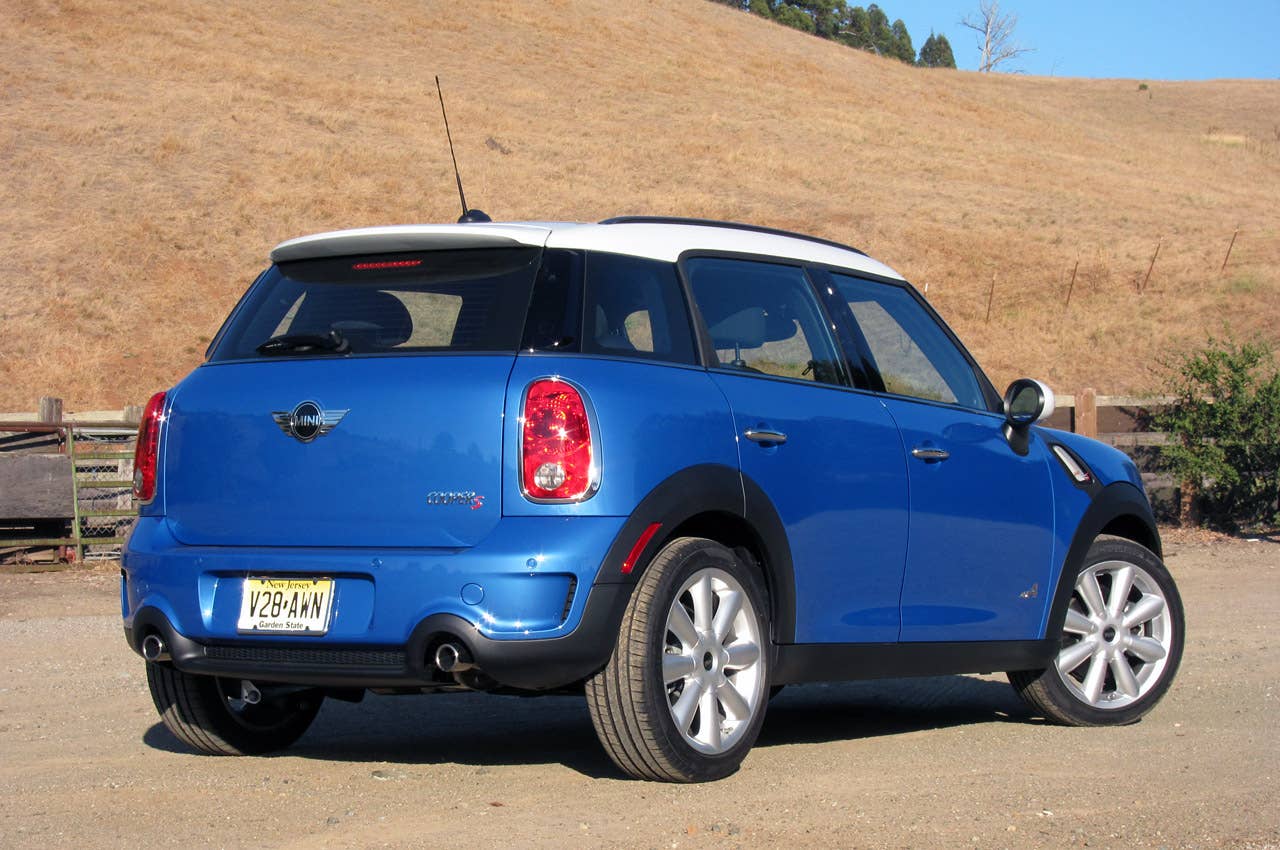 2011 Mini Cooper S Countryman All4 rear 3/4 view
