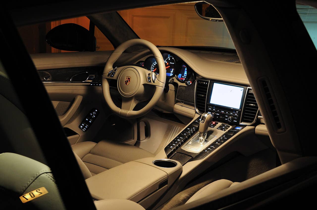 2012 Porsche Panamera Turbo S interior