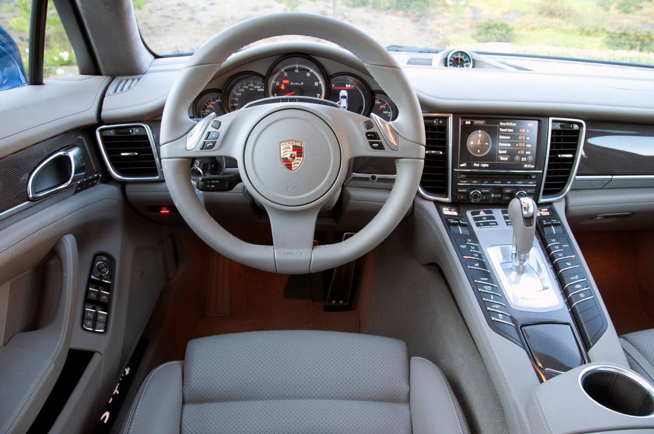 2012 Porsche Panamera Turbo S interior